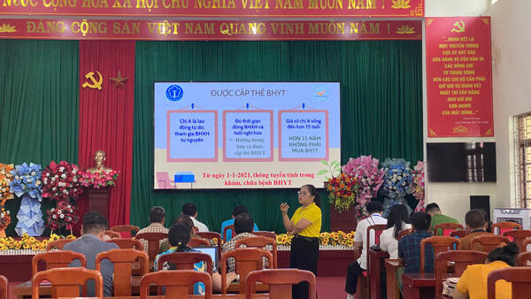 XÃ HỒNG PHONG TỔ CHỨC HỘI NGHỊ TUYÊN TRUYỀN, TRIỂN KHAI CHÍNH SÁCH BẢO HIỂM XÃ HỘI TỰ NGUYỆN