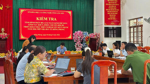 XÃ HỒNG PHONG: LÀM VIỆC VỚI ĐOÀN KIỂM TRA CỦA SỞ KHOA HỌC VÀ CÔNG NGHỆ TỈNH LẠNG SƠN VỀ PHÂN BỔ, GIẢI NGÂN KINH PHÍ VÀ THỰC HIỆN NGHỊ QUYẾT SỐ 57-NQ/TW